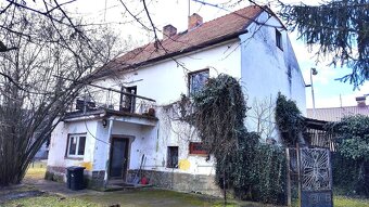 Prodej domu s potenciálem ve Vroutku - 14