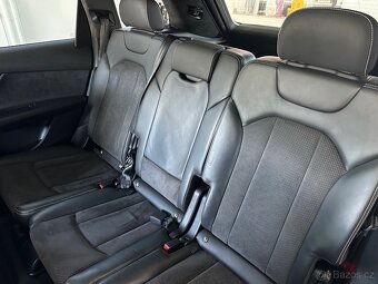 Audi Q7 3.0 TDI 200 KW S-line 7 Míst - CZ - 14