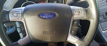 Ford Galaxy 2.0 16 V benzín - 14