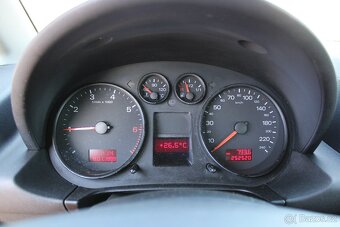 Audi A2, 1,4i 55KW, SERVISKA, KLIMA, r.v. 2000 - 14