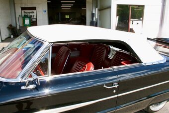 1964 Ford Galaxie 500 XL Convertible - 14