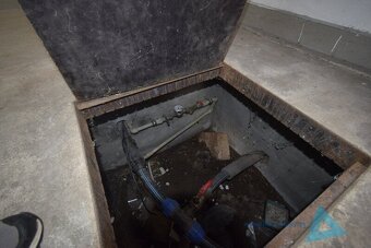 Pronájem skladové a výrobní haly v uzavřeném areálu – Štikov - 14