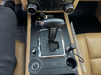 Volkswagen Touareg 3.0TDI 176Kw - Automat - 14