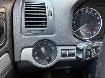 Octavia 2 combi 1.9 TDi 77 kw Elegance.Tažné. - 14
