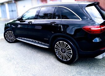 Prodám Mercedes-Benz GLC 220d 4x4 2015 Offroad packet - 14