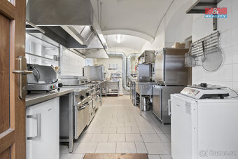 Pronájem restaurace, stravování v Chýnicí, ul. Karlštejnská - 14