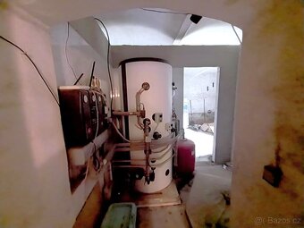 Prostorný rodinný dům se zahradou 2655 m², 3 km od Bruntálu - 14