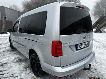 Volkswagen Caddy Maxi 2.0 TDi 5 míst Rok 2018 2X Šoupačky - 14