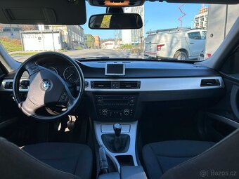 2010 BMW E91 318i LCI 105kw facelift, bez koroze - 14