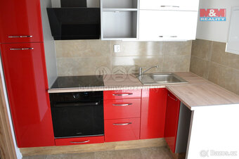 Prodej pozemku k bydlení, 689 m², Milovice, ul. Višňová - 14