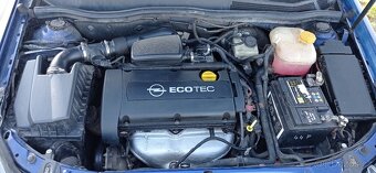 Opel Astra GTC - 14