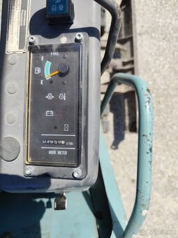 Minibagr Yanmar B15. 2x lyžica. - 14