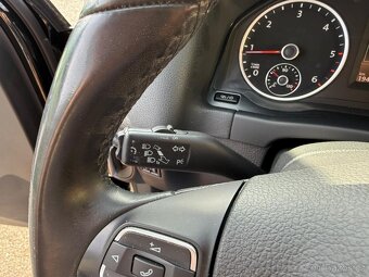 ►VW TIGUAN 2,0 TDI SPORT 4x4 - 110 KW, PARK. SENZORY, NAVI ◄ - 14