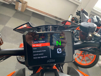 KTM 1290 Super Duke R = TOP STAV / TOP VÝBAVA - 14
