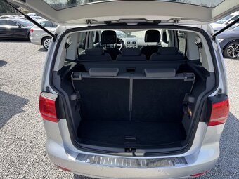Volkswagen Touran 1.6 Tdi 77kw 7míst  BEZ KOROZE - 14