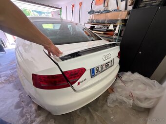 Audi RS5 4.2 V8 331kW - zadřený motor - 14