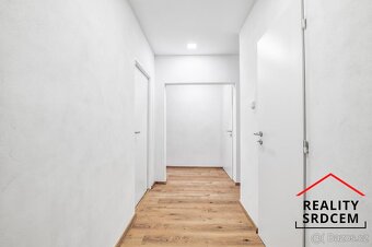 Pronájem bytu v os. vlast. o velikosti 3+1+/74 m2 na ul. Čsl - 14