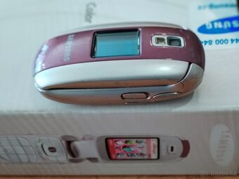 Historický funkční SAMSUNG SGH -E530 vajíčko Krabicovka - 14