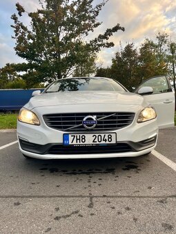 Volvo V60 - 14