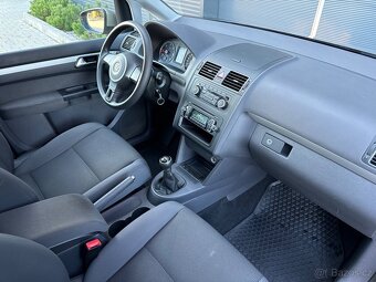VW TOURAN 1.6 TDI 77kW / 6Q MAN / 2011 / TAŽNÉ, DIGI KLIMA - 14