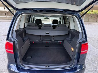 Volkswagen Touran 1,6 TDi HighLine BlueMotion - 14