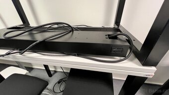 Kancelářské stoly, kvalitní vybavení kancelaře, nábytku - 14