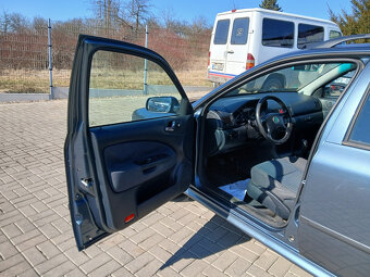 Škoda Octavia 1,6 Klima Tažné - 14