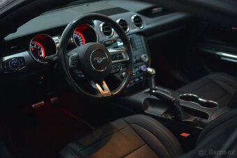 Mustang GT - 14