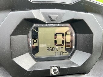 Can-am Outlander 1000XT - Warn - nové pneu - slušný stav - 14