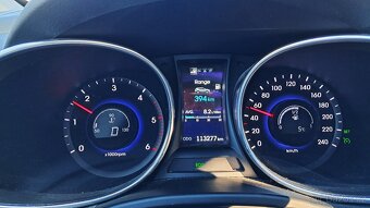 Hyundai Santa Fe 2015 max výbava 113tkm top stav 165kw 8pneu - 14