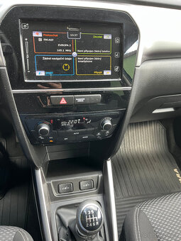 Suzuki Vitara,1,4-103kw,PREMIUM,CZ,1maj.,servis suzuki - 14