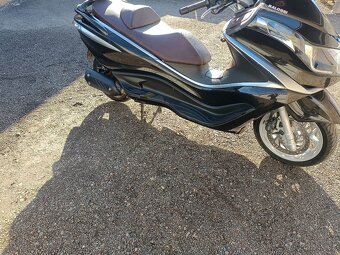 Piaggio X10 125i ABS ASR CZ doklady v ceně - 14