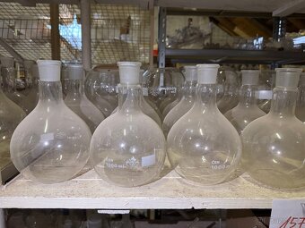 Laboratorní sklo - 14