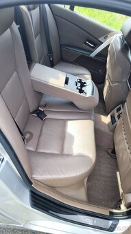 BMW 5 E60 top stav - 14