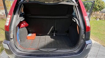 Ford Fusion 1.4 - 14