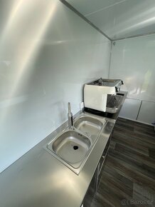 Pojizdná prodejna food truck - 14