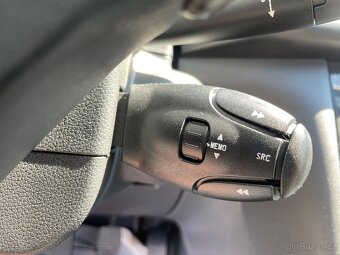 Peugeot 3008, 1,6 88kW, SERVISKA - 14