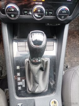 Škoda Octavia-1.8tsi-ČR-automat - 14