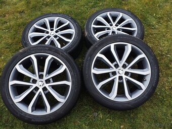 Škoda Superb Combi DSG 2.0 TDI - 14