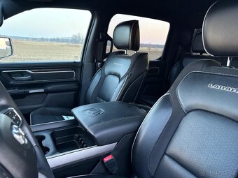 Dodge Ram 1500 motor 5.7 HEMI rok 2022 - 14