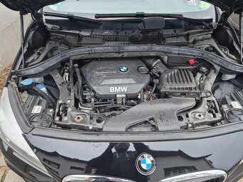BMW 218d active tourer - 14