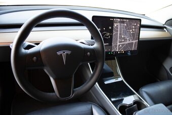 Tesla Model 3 Long-Range Dual Motor AWD - 14