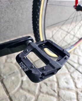 Cyklokrosové kolo Focus Mares AX 1.0 - 14