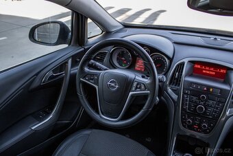 Opel Astra 1.7 CDTI ECOTEC 125k Cosmo - 14