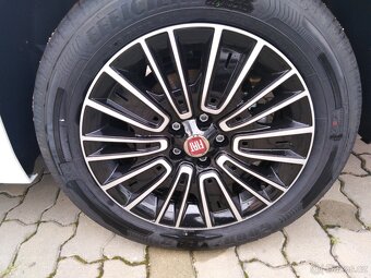 TIPO SEDAN 1,6MJTD 130k Urban - 14