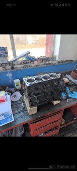 Mercedes Benz cl203 turbo 303hp 450nm - 14