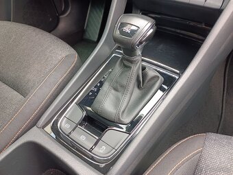 Škoda Karoq 2.0TDI 85kW DSG ACC Keyless Full LED Qi Navi - 14