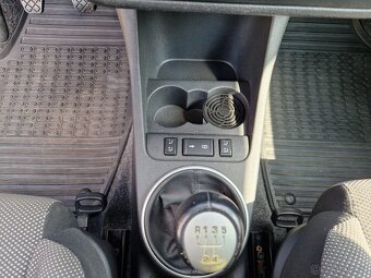 Škoda Fabia, 2 SPORT 1,4 16 V 63 KW - 14