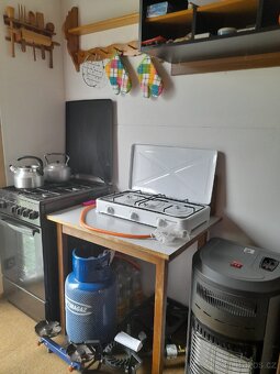 Prodám chatku, stavební buňku - 14