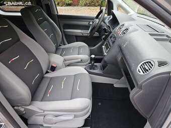 VW Caddy 1.9TDI 77kW,klima,bez koroze,tažné,výhřev,serviska. - 14